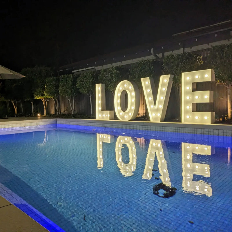 Giant Light Up