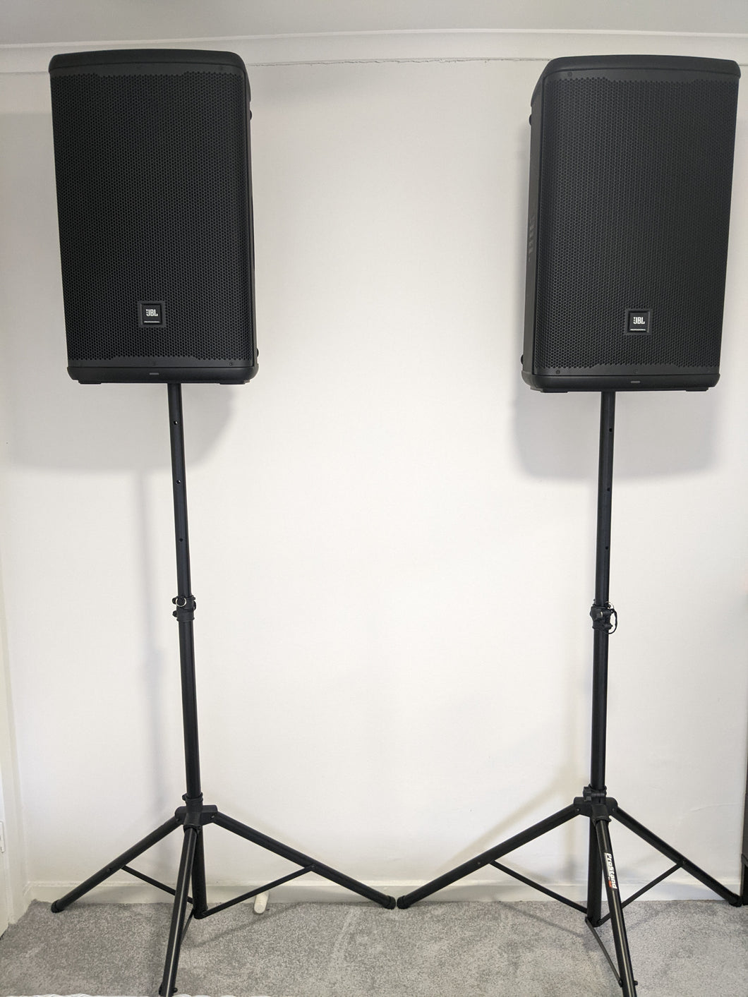 JBL EON715 Tower Speakers (1300W) for Hire